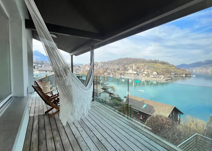 Wohnung Mit Grossartiger Seesicht Und Balkon