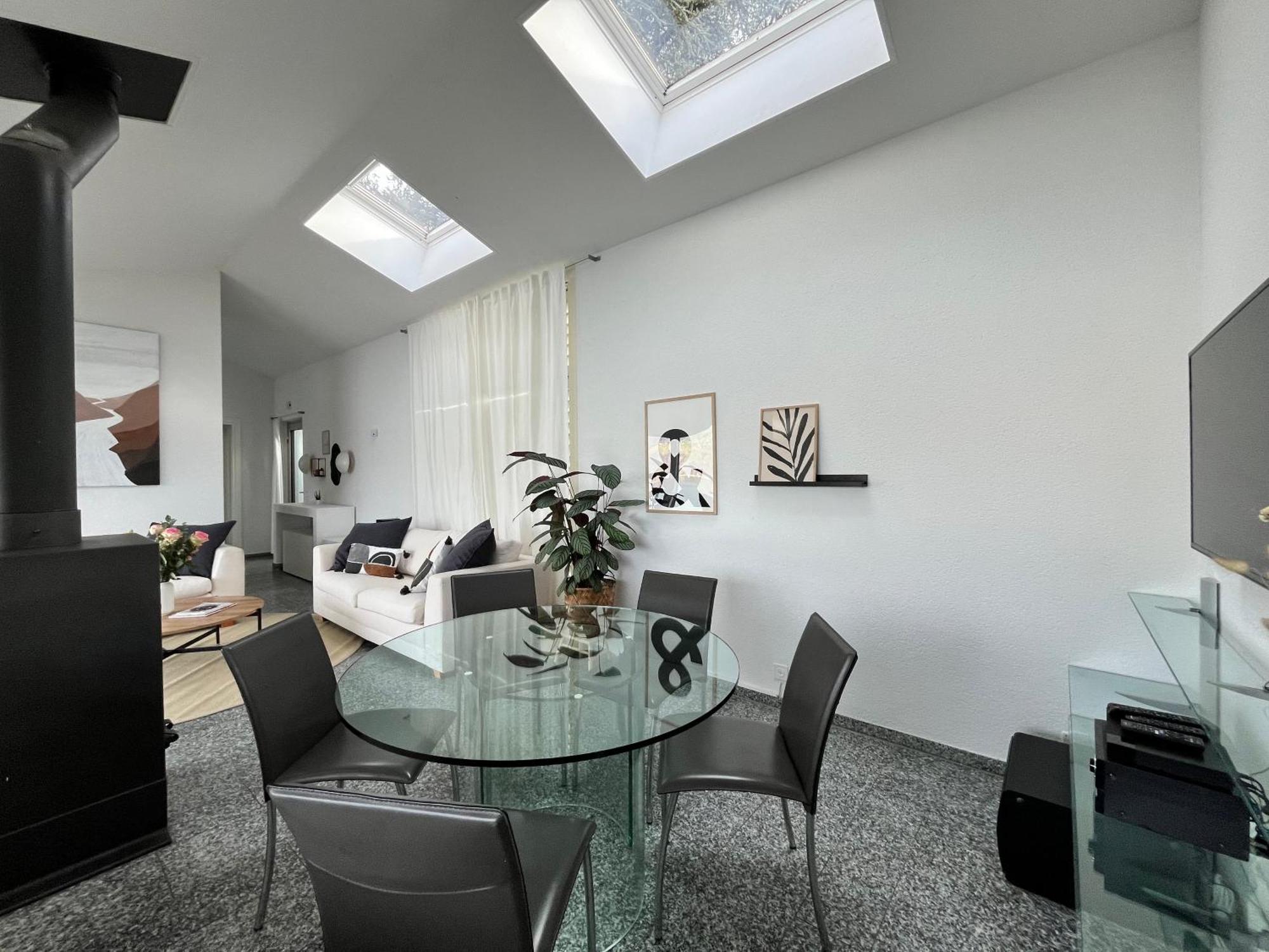 Mit Grossartiger Seesicht Und Balkon Apartment *