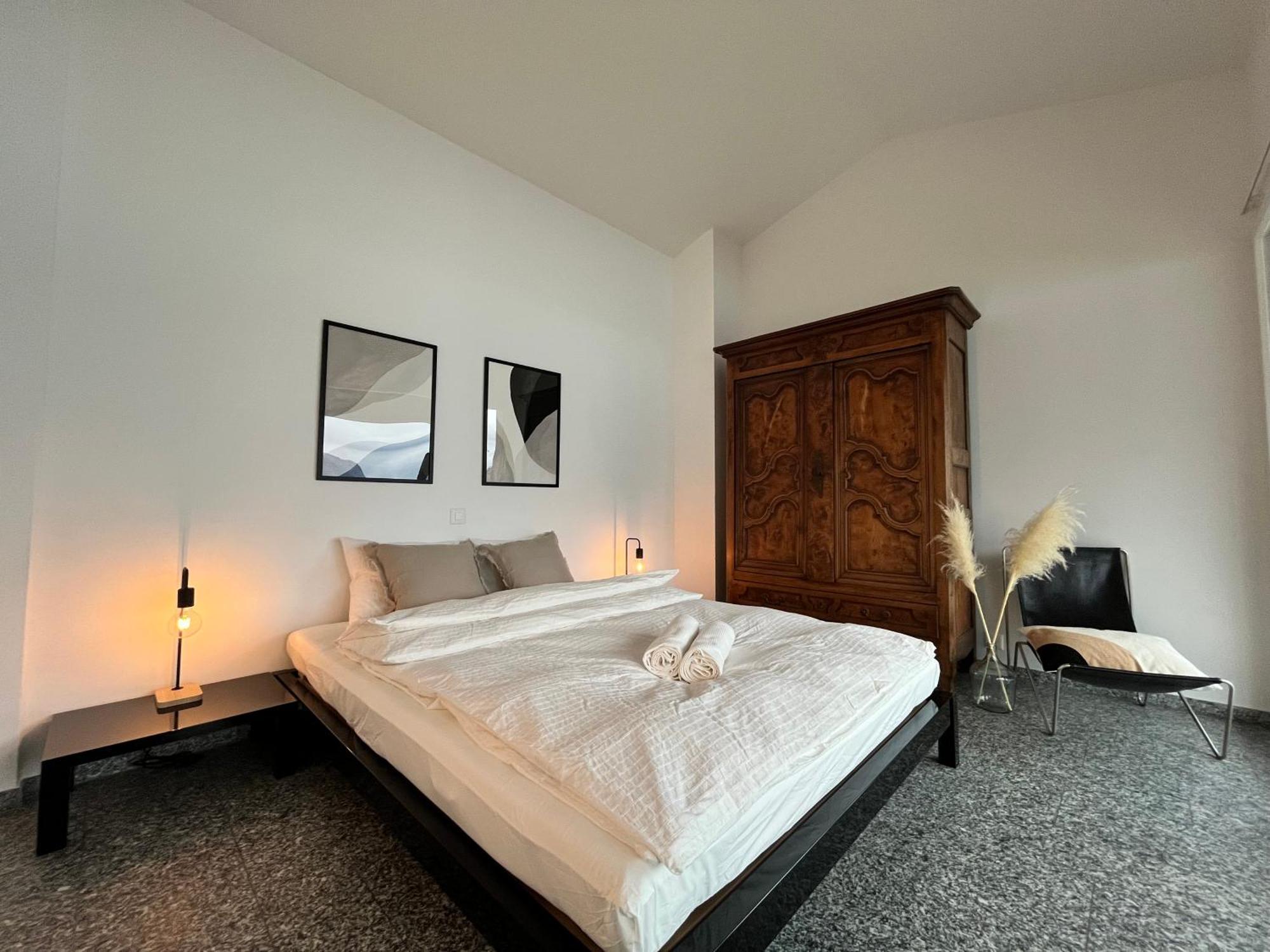 Apartment Mit Grossartiger Seesicht Und Balkon Spiez