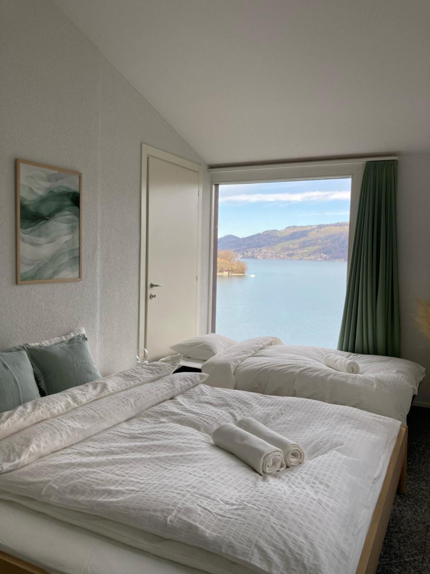 Mit Grossartiger Seesicht Und Balkon * Spiez