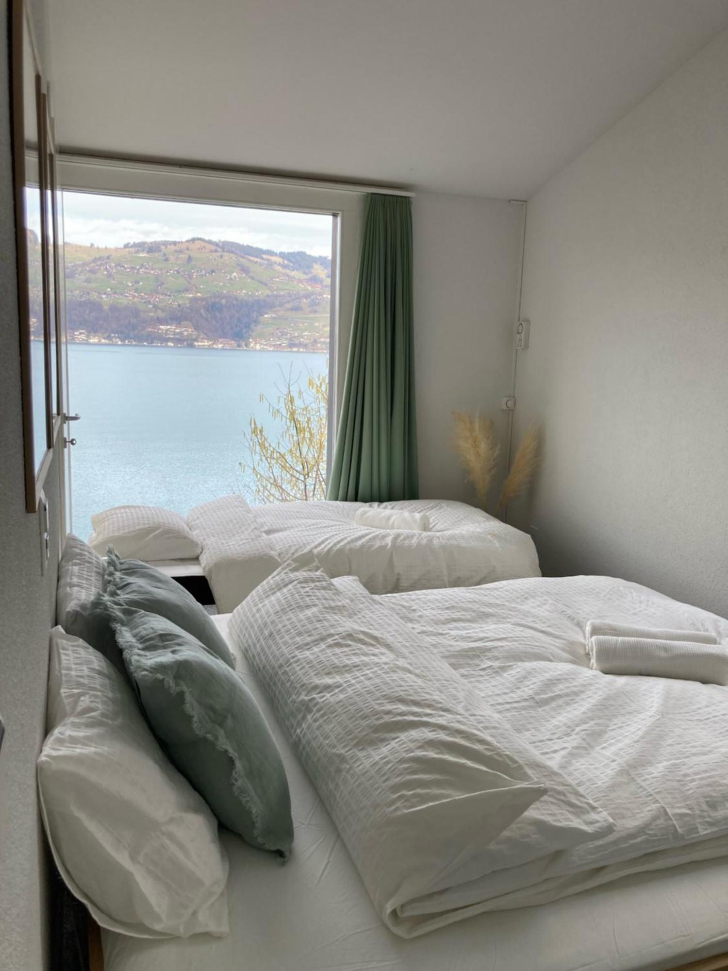 Apartment Mit Grossartiger Seesicht Und Balkon *