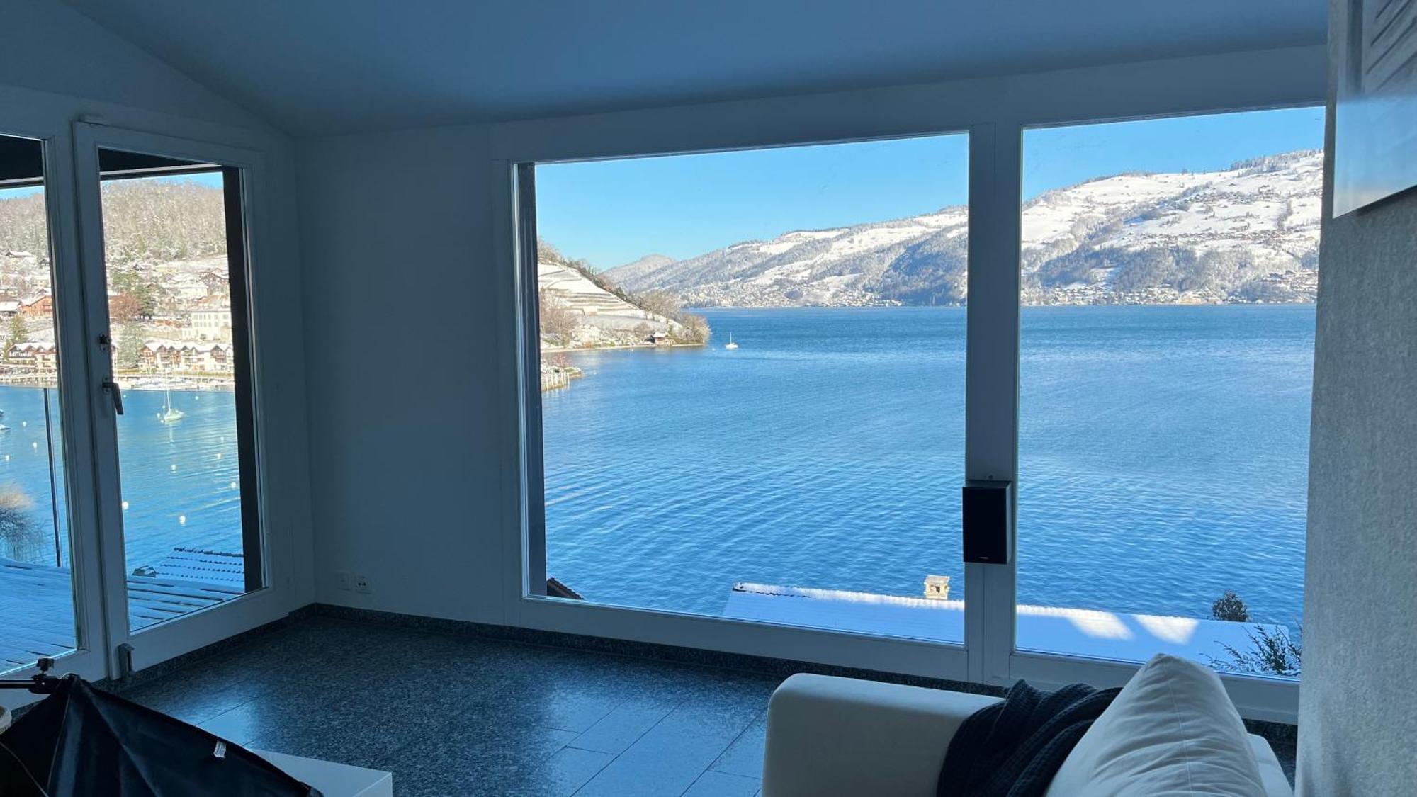 Mit Grossartiger Seesicht Und Balkon *